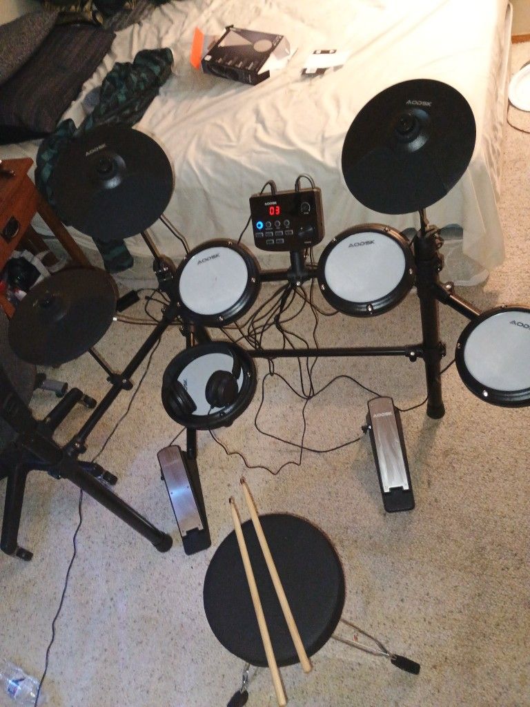 Electric Drum Set