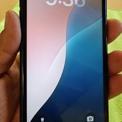 iPhone XR Unlocked 64 GB Like New 