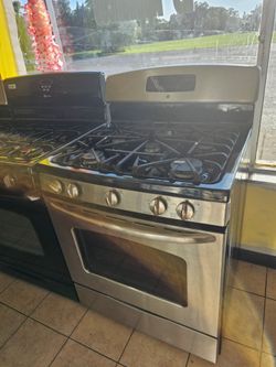 GE Stainless Steel Gas Range Stove