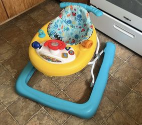Baby Einstein Dive And  Discover Three In  One Walker