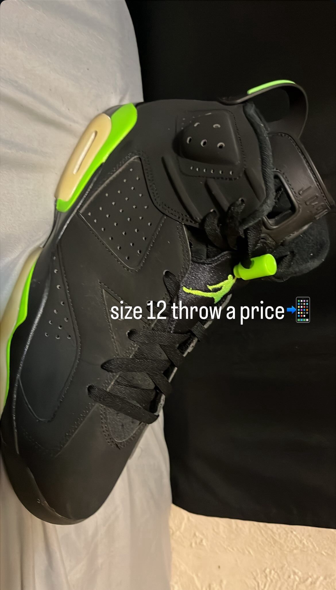 Electic Green jordan 6’s
