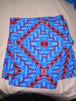 LuLa Roe leggings
