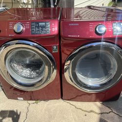 Samsung electric front-load washer and dryer with a three-month warranty in good condition. Free delivery in the Oakland area. Outside the Oakland are
