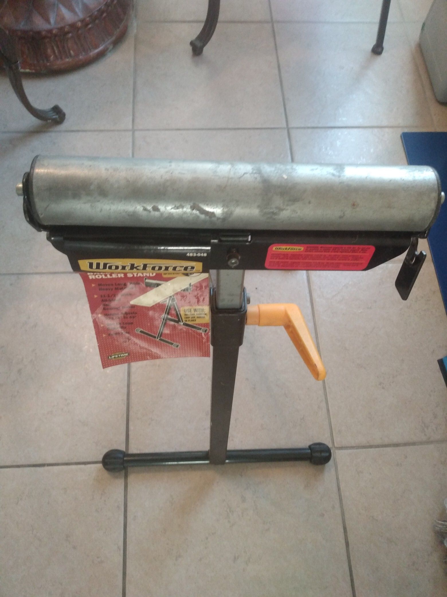 Ball baering roller stand