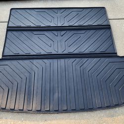 SUV Foldable All Weather Cargo Mat