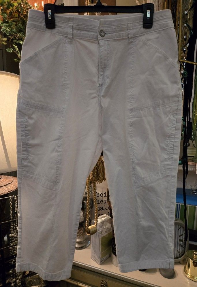 Ladies Size 14 Relax Fit Lee White Carpris With Stretch