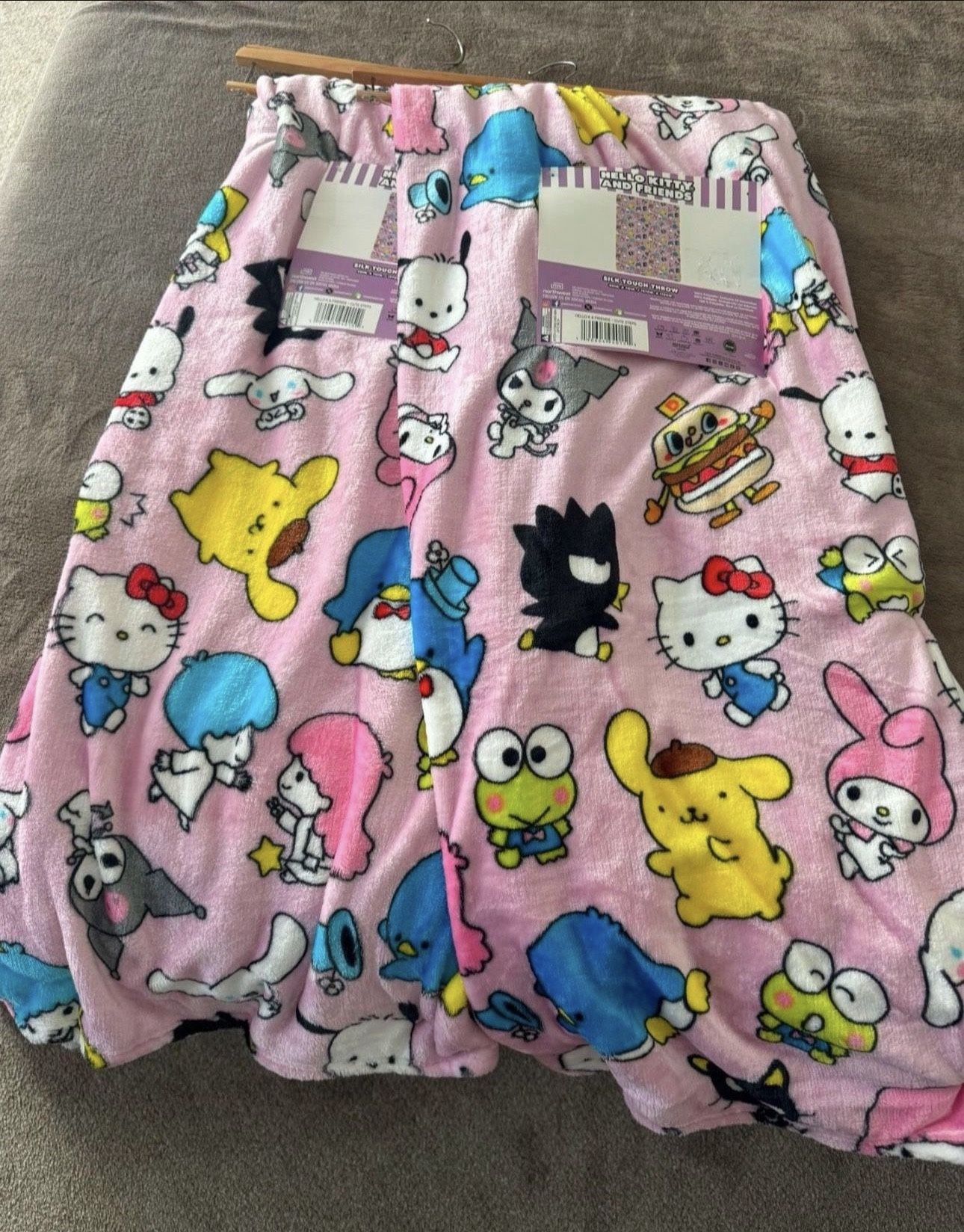 2 Hello Kitty Blanket