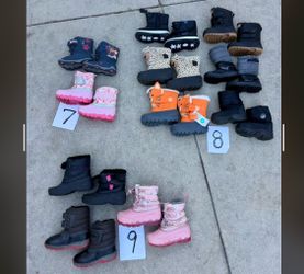 Kids winter/ snow boots. All sizes from toddler size 7 up to young adult 6