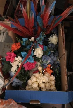 Fake silk flowers+ feathers