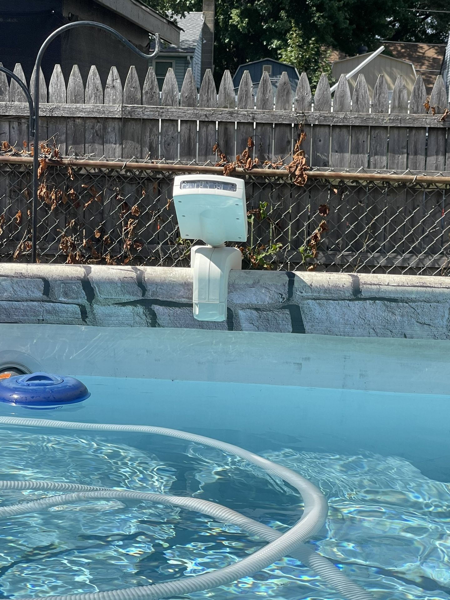 Pool Fountain With Lights(NO POOL)