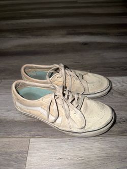 Vans Low-Top Suede Sneakers