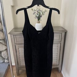 Black Dress Size large 