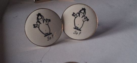 Vintage Novelty Cufflinks "So?" Cartoon Figure