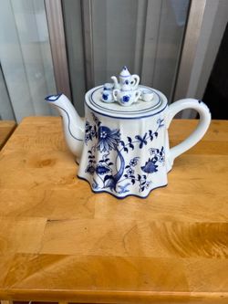 Teapot