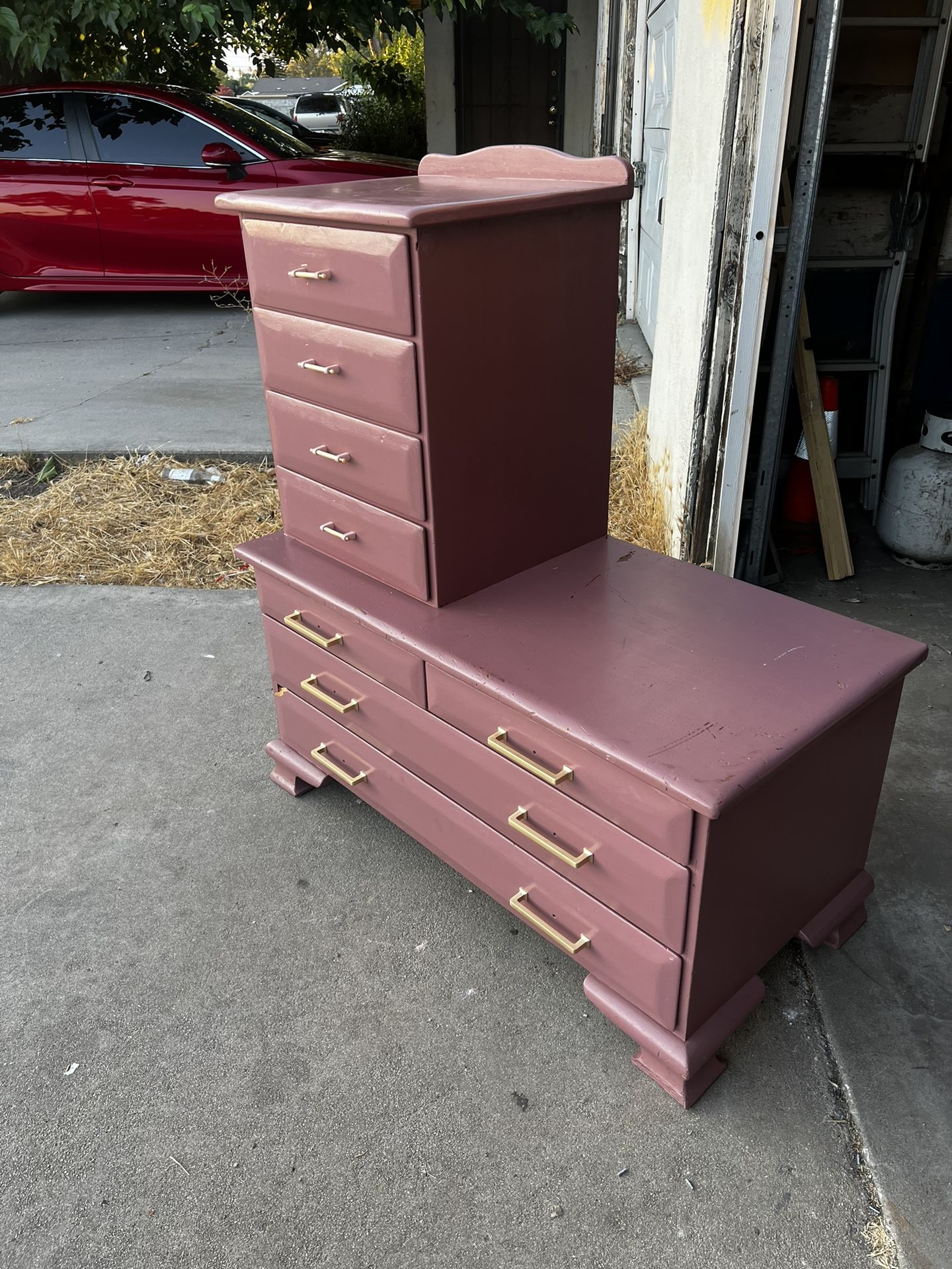 8 Drawer Dresser