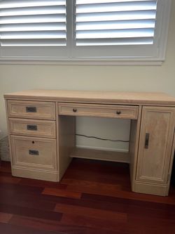 Desk