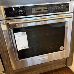 GE 30 In. Single Electric Wall Oven
