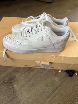Nike Low Court