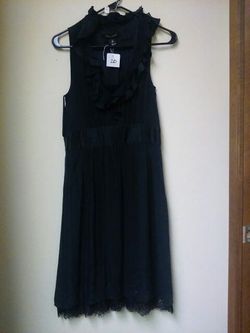 White black size 8 black dress