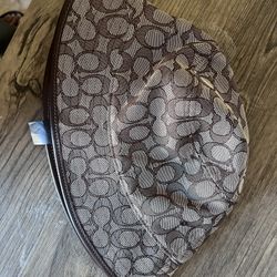 Coach Signature C Bucket Hat 