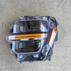 24-26 Ford F150 Headlight 