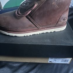 brown men uggs