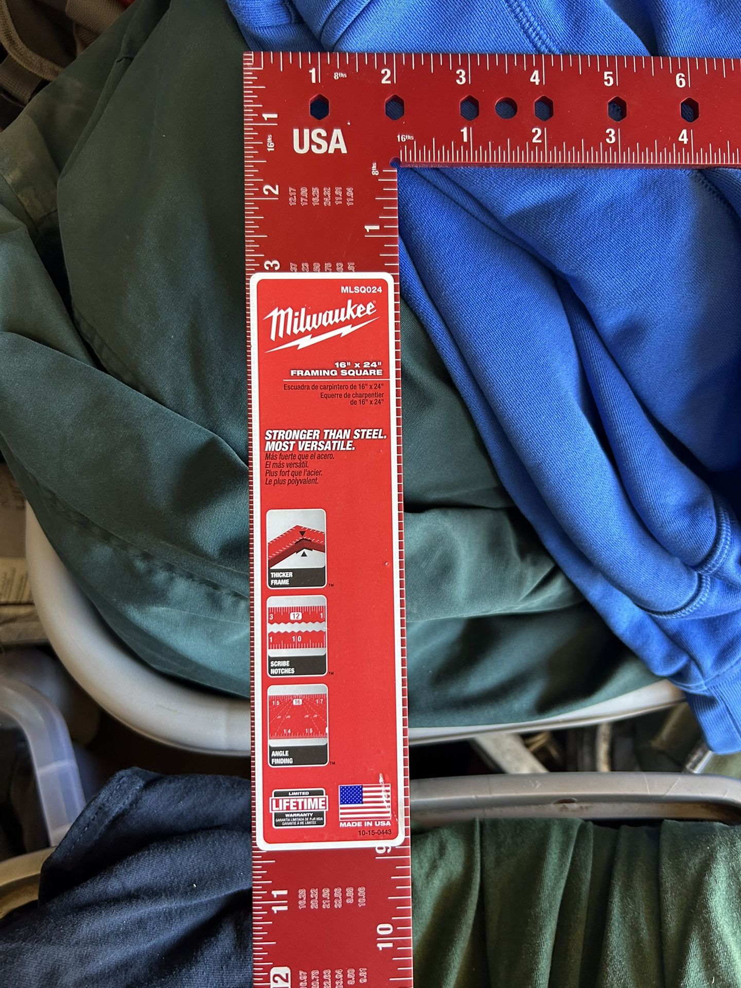 Milwaukee MKE 16" X 24" LE FRAMING SQUARE