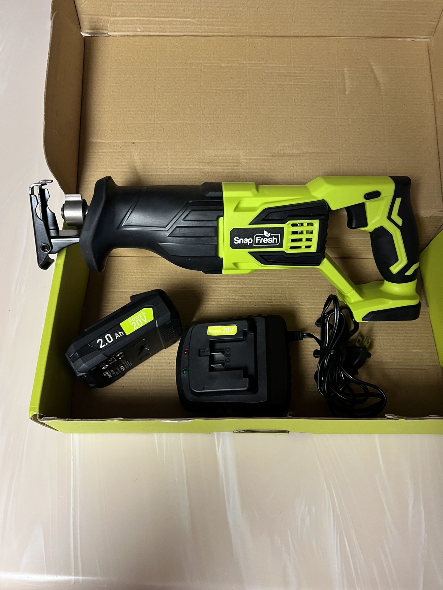 Cordless Reciprocating Saw for Woods Metal Plastic Cutting, 0-3000 SPM