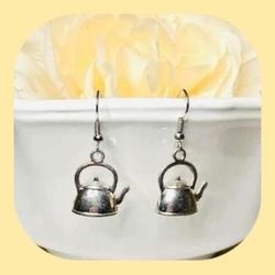 New Super Adorable Teapot 🫖 Earrings   Alice in Wonderland Mad Hatter Tea Party!