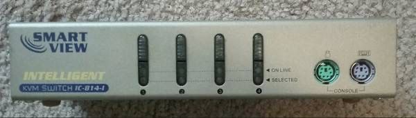Smart View Intelligent 4 Port PS/2 KVM Switch IC 814 1 With 4 Combo Cables Included