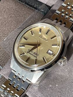 King Seiko , NEW , Full Set , Discontinued! SPB369 with glorious silk / linen dial