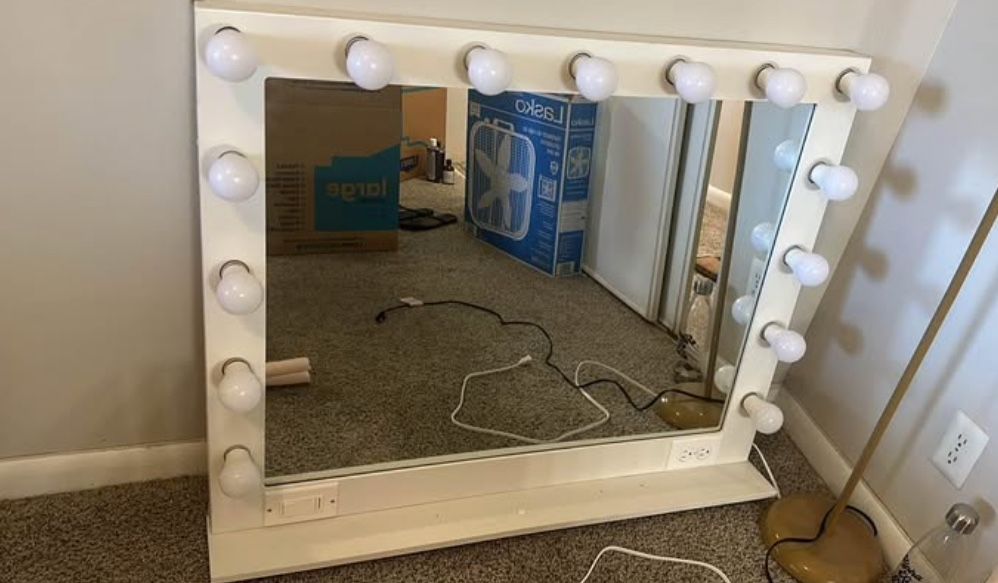 Vanity Mirror 