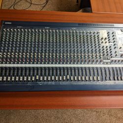 Yamaha MG32 Mixing Console $150 (OBO)