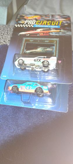 Hot wheels pair GTX John Force, Richard Petty   STP. The pair for $4.00.  cash porch pickup Redmond