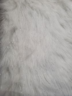 Metálic Faux Fur Fabric 60" Wide $25 yard