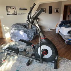 Schwinn 430 Elliptical 