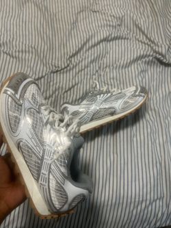 Botteage sliver and white worn once no box