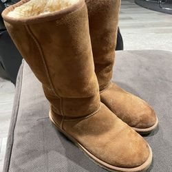 Ugg Size 9 