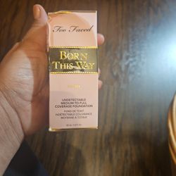 Born This Way SUPER COVERAGE Natural BEIGE