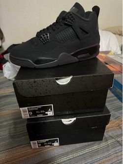 Jordan 4 black cats size 9 for sale!