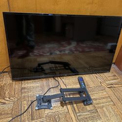 40” TCL Roku Smart Tv With Mount