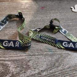 ULTRA WRISTBANDS
