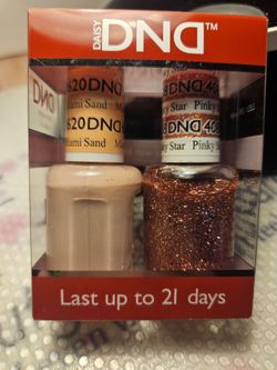 Daisy DND Nail Polish Duo Set