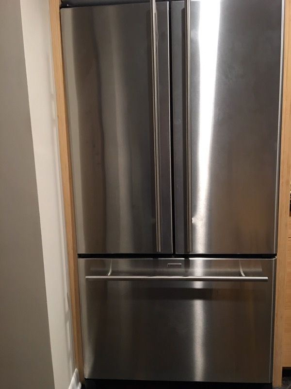JENN-AIR Refrigerator Model#JFC2089HES