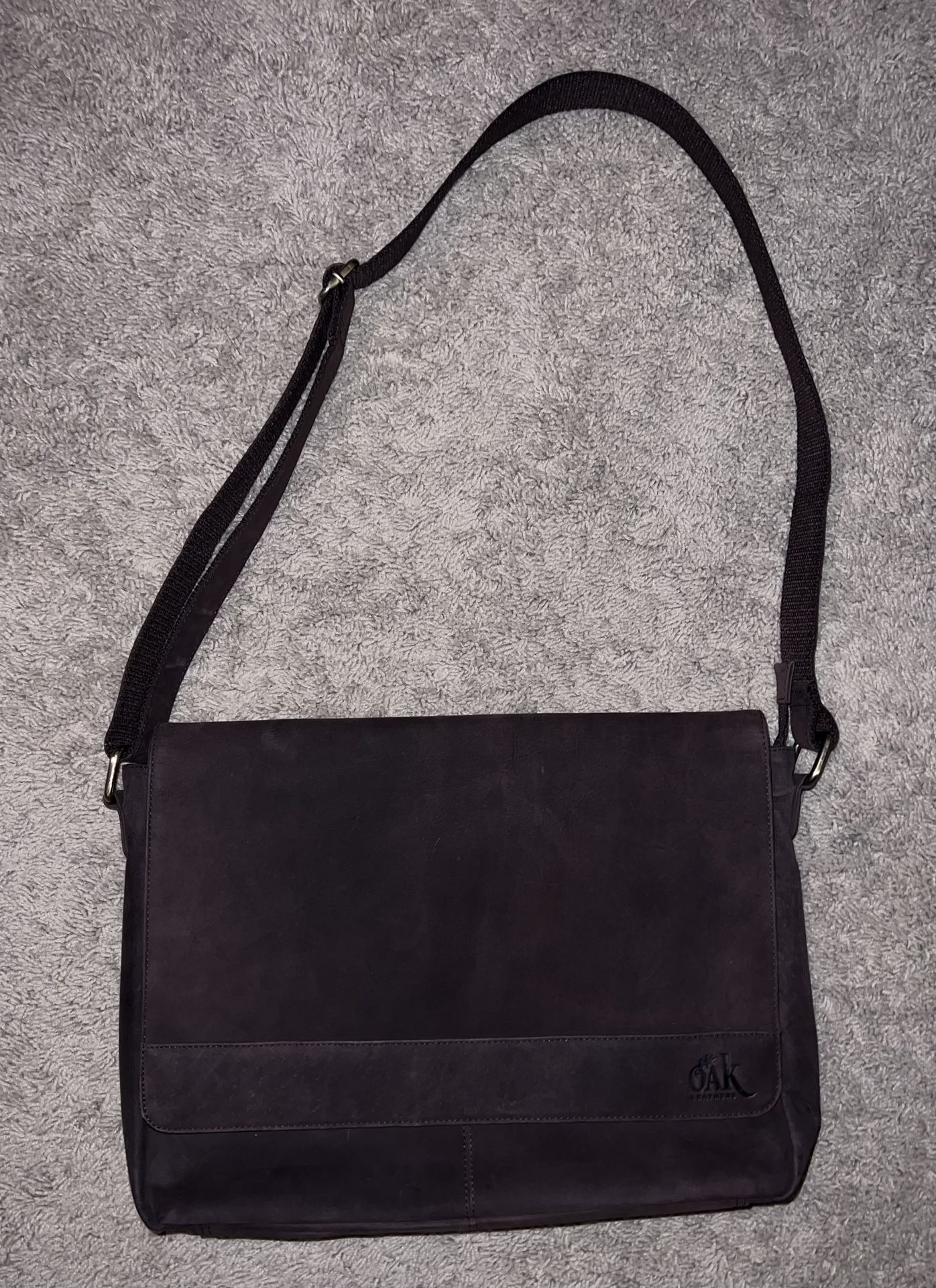 Never Used Leather/Suede Computer Messenger Bag