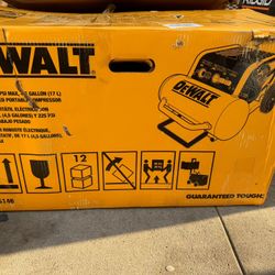 DEWALT 4.5 Gal. Portable Electric Air Compressor