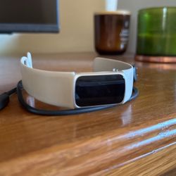 Fitbit Charge 6