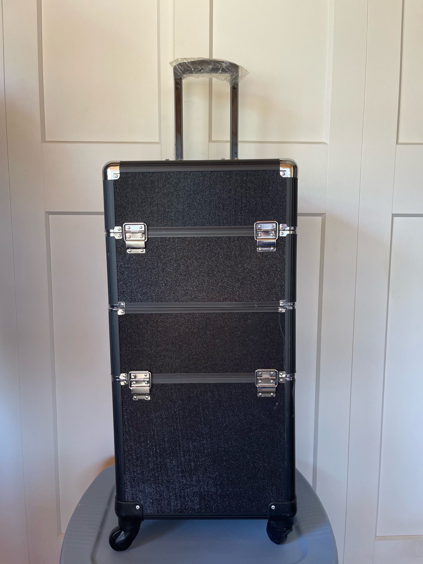 Cosmetic Roller Case