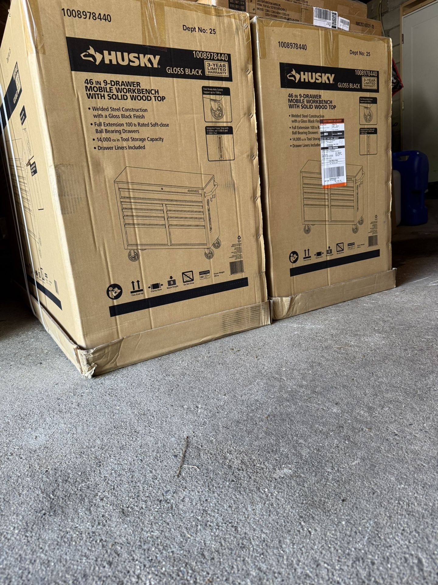 Husky Mobil Work Bench 46”