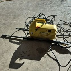 Pressure Washer
